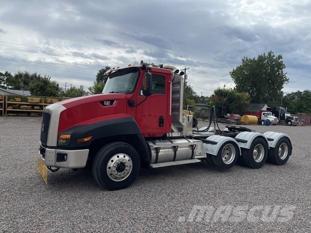 CAT CT660 وحدات الجر