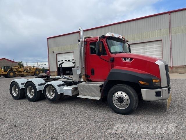 CAT CT660 وحدات الجر
