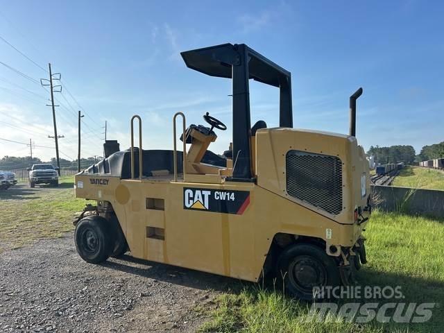 CAT CW14 مداحل ذات إطارات هوائية