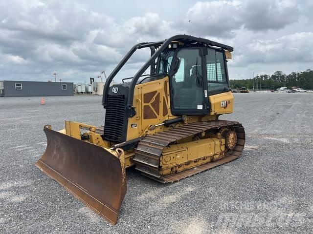 CAT D1 LGP بلدوزرات مجنزرة
