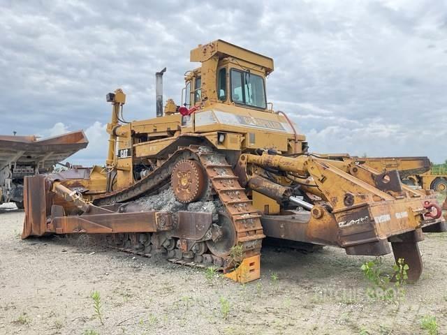 CAT D10N بلدوزرات مجنزرة