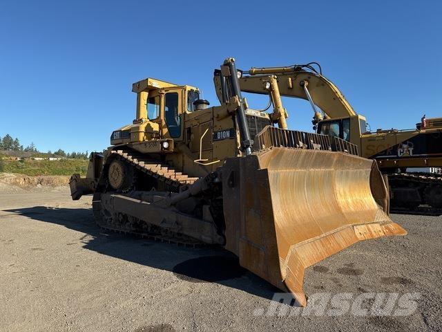 CAT D10N بلدوزرات مجنزرة