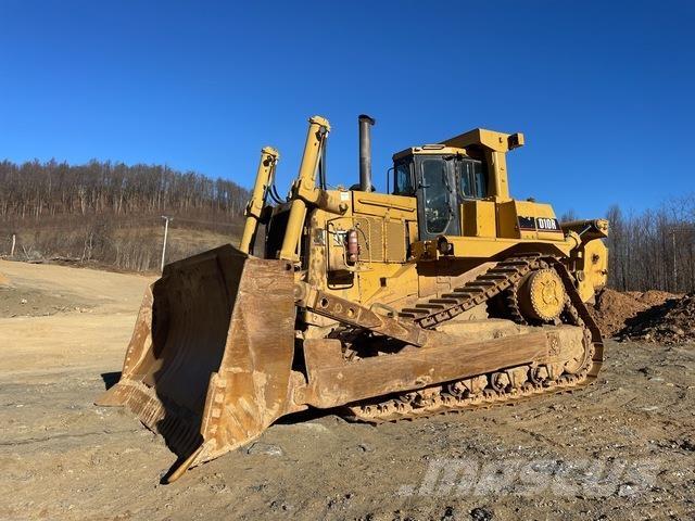 CAT D10R بلدوزرات مجنزرة