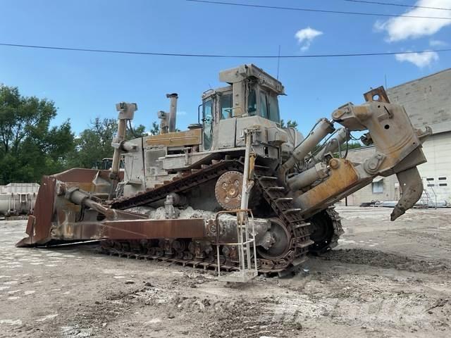 CAT D10R بلدوزرات مجنزرة