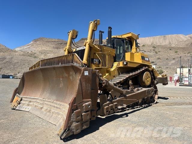 CAT D10R بلدوزرات مجنزرة