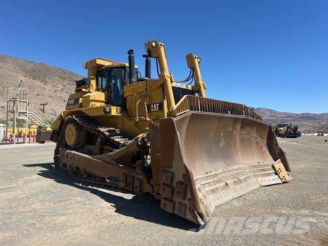 CAT D10R بلدوزرات مجنزرة