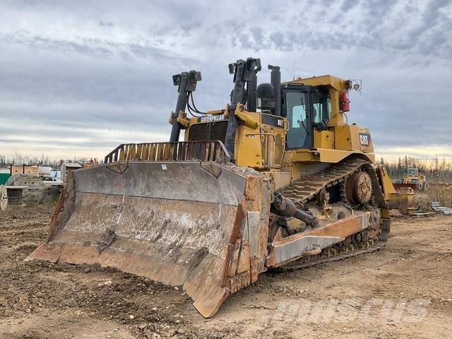 CAT D10T بلدوزرات مجنزرة