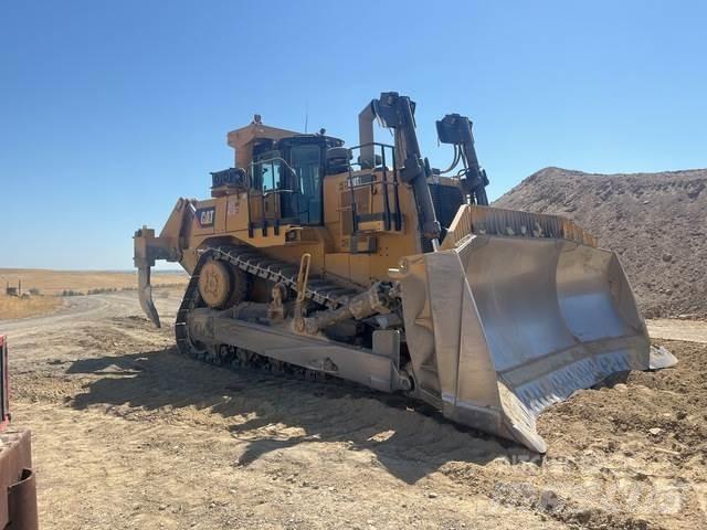 CAT D10T2 بلدوزرات مجنزرة