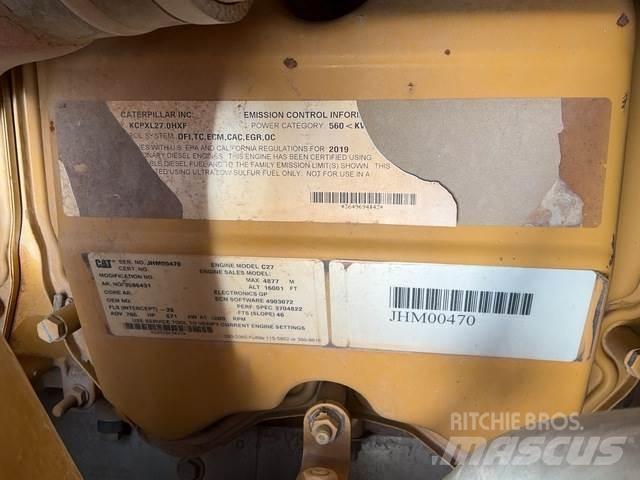 CAT D10T2 بلدوزرات مجنزرة