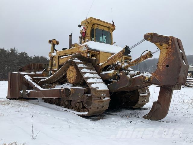 CAT D11N بلدوزرات مجنزرة