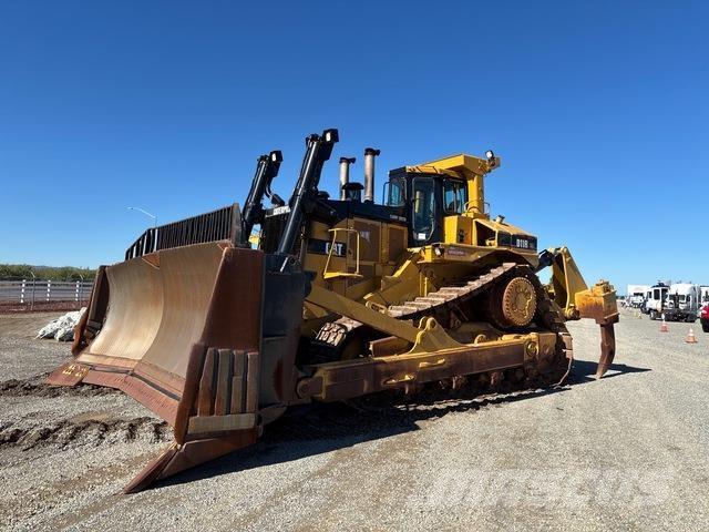 CAT D11R بلدوزرات مجنزرة