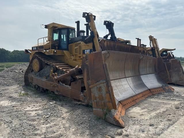 CAT D11R بلدوزرات مجنزرة