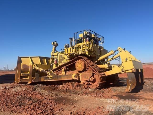 CAT D11T بلدوزرات مجنزرة