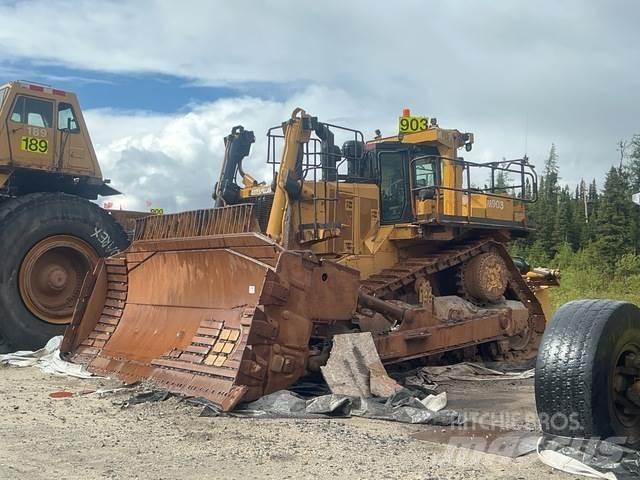 CAT D11T بلدوزرات مجنزرة