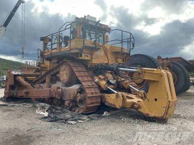 CAT D11T بلدوزرات مجنزرة