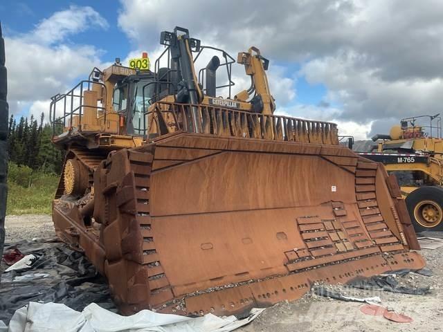 CAT D11T بلدوزرات مجنزرة