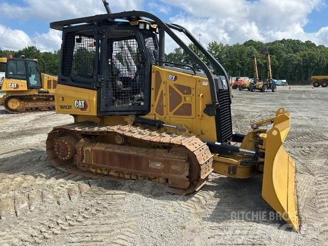 CAT D3 بلدوزرات مجنزرة