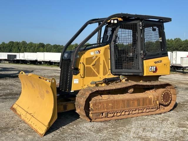 CAT D3 بلدوزرات مجنزرة