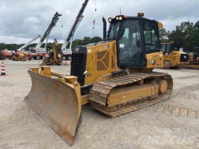 CAT D3 LGP بلدوزرات مجنزرة
