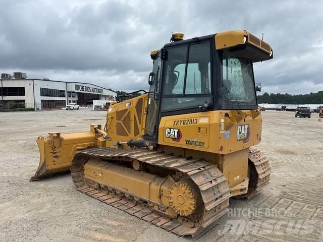 CAT D3 LGP بلدوزرات مجنزرة