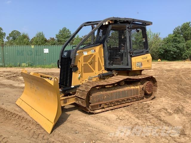 CAT D3 XL بلدوزرات مجنزرة