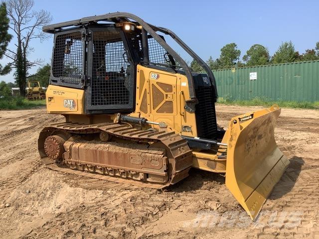 CAT D3 XL بلدوزرات مجنزرة