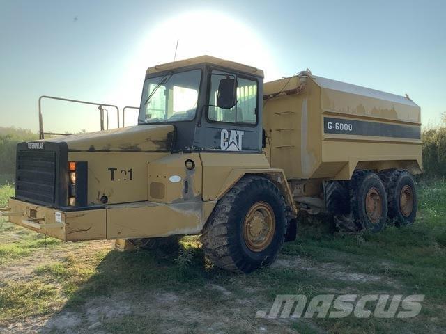 CAT D300E صهاريج مياه