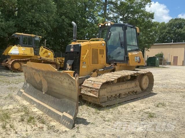 CAT D4 LGP بلدوزرات مجنزرة