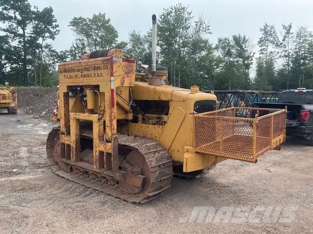 CAT D4E 20 رافعات مد أنابيب