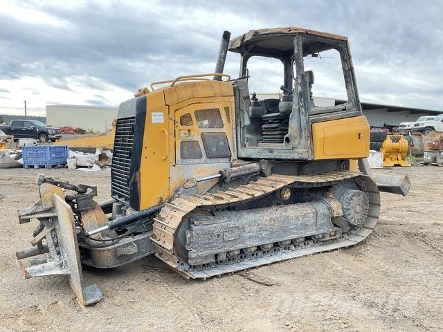 CAT D4K2 XL بلدوزرات مجنزرة