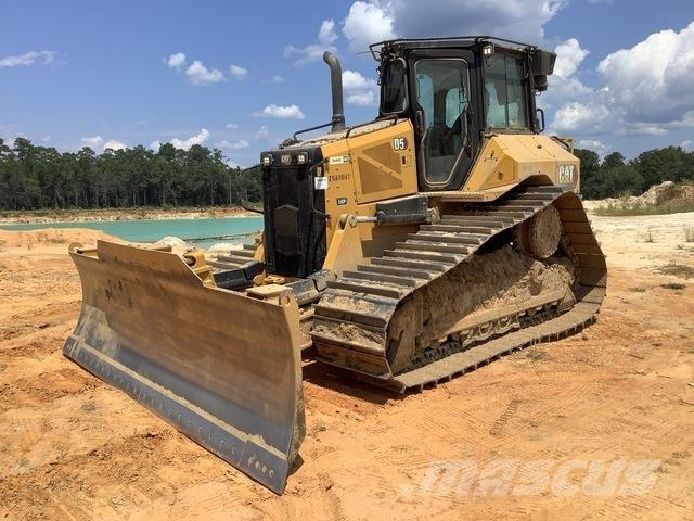 CAT D5 LGP بلدوزرات مجنزرة