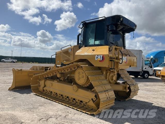 CAT D5 LGP بلدوزرات مجنزرة