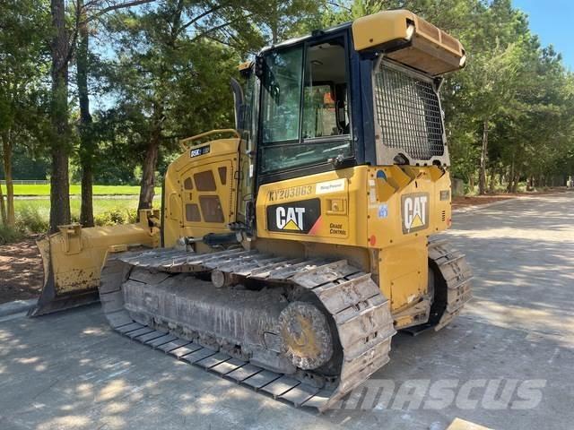 CAT D5K2 LGP بلدوزرات مجنزرة
