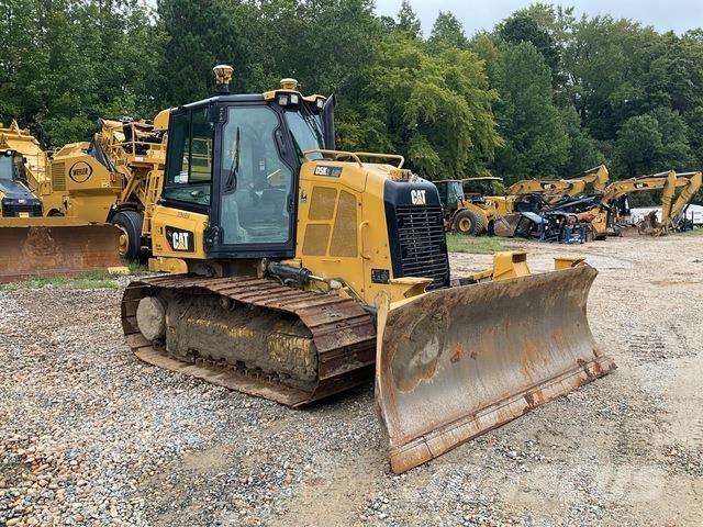 CAT D5K2 LGP بلدوزرات مجنزرة