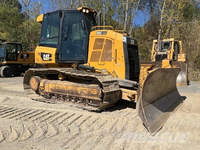 CAT D5K2 LGP بلدوزرات مجنزرة