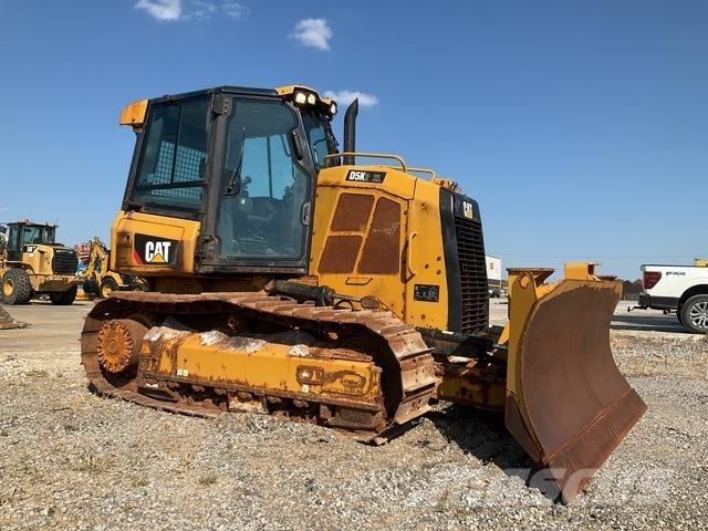 CAT D5K2 XL بلدوزرات مجنزرة