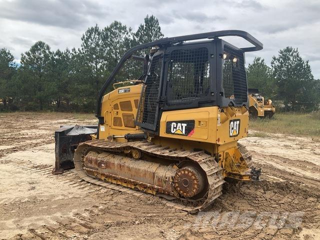 CAT D5K2 XL بلدوزرات مجنزرة