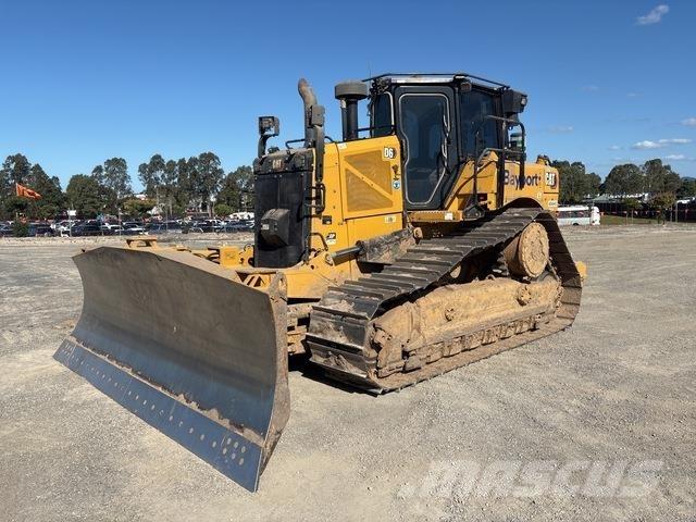 CAT D6 LGP بلدوزرات مجنزرة