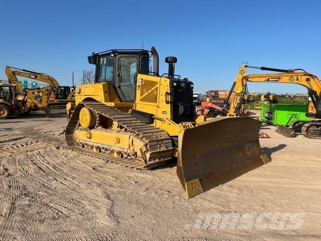CAT D6 XE LGP بلدوزرات مجنزرة