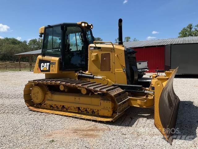 CAT D6K2 LGP بلدوزرات مجنزرة