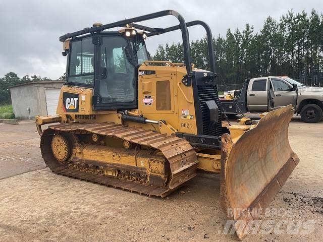 CAT D6K2 LGP بلدوزرات مجنزرة