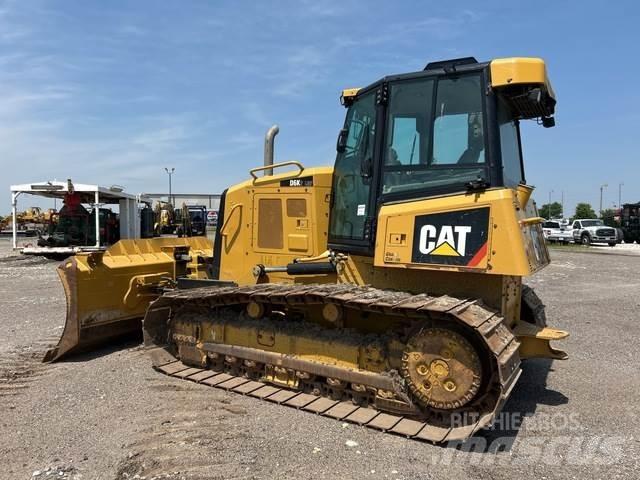 CAT D6K2 LGP بلدوزرات مجنزرة