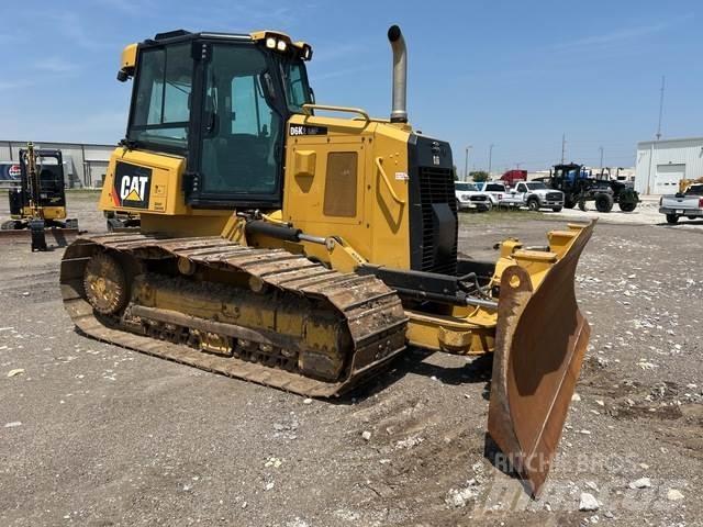 CAT D6K2 LGP بلدوزرات مجنزرة