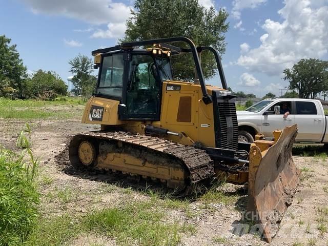 CAT D6K2 LGP بلدوزرات مجنزرة