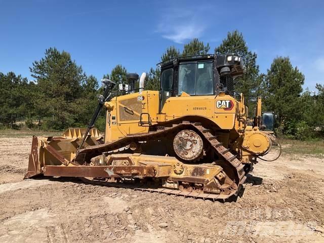 CAT D6LGP بلدوزرات مجنزرة