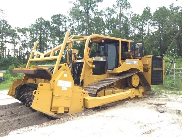 CAT D6R بلدوزرات مجنزرة