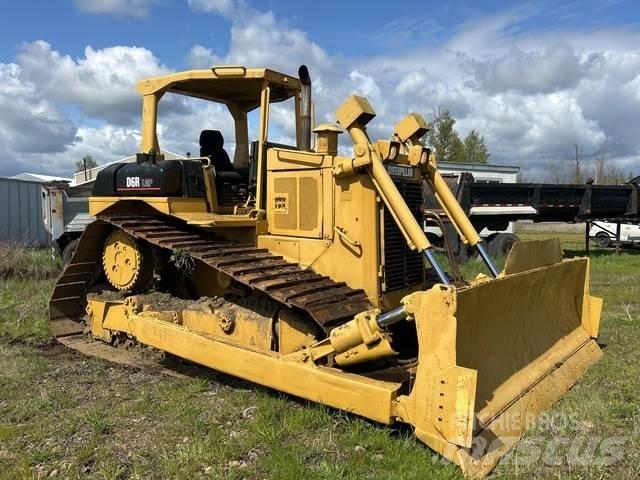 CAT D6R LGP بلدوزرات مجنزرة