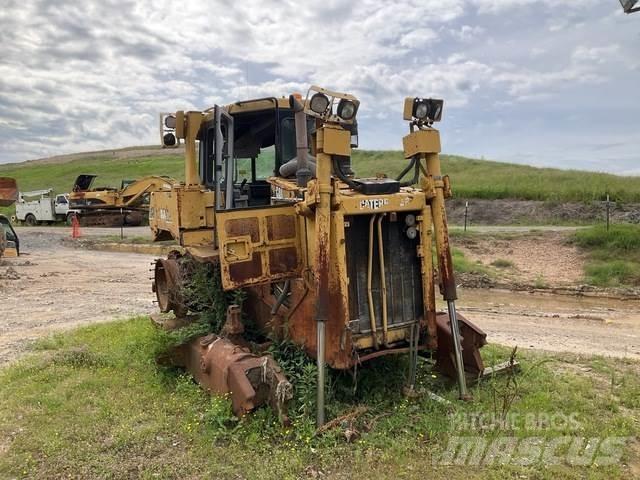 CAT D6R LGP بلدوزرات مجنزرة