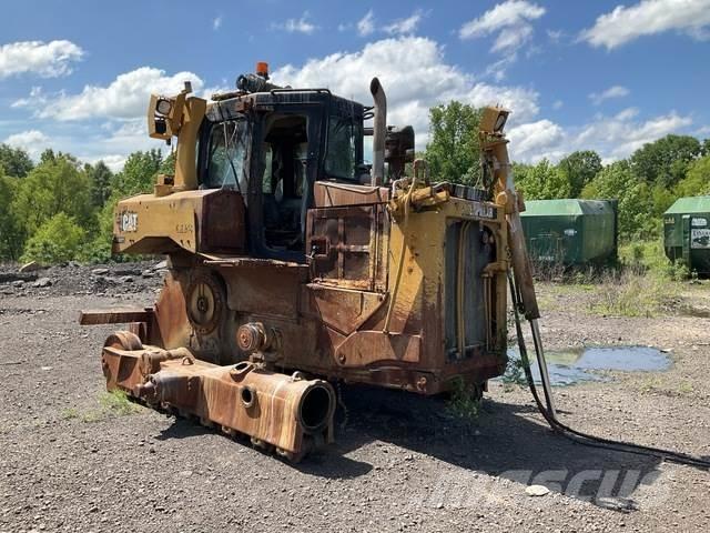 CAT D6T بلدوزرات مجنزرة