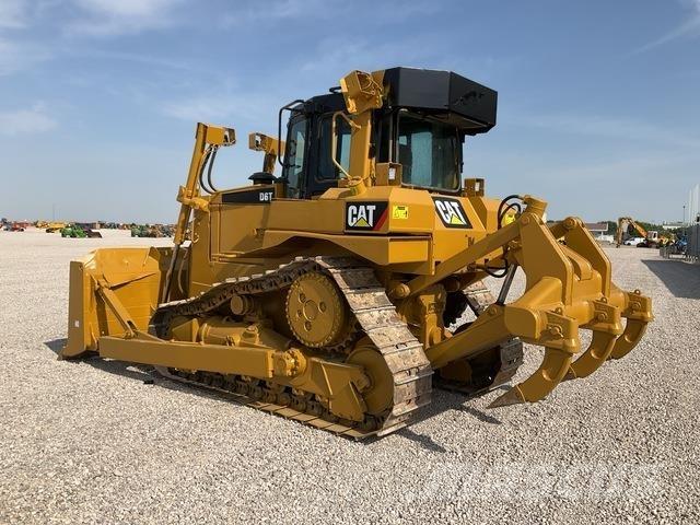 CAT D6T بلدوزرات مجنزرة